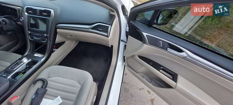 Седан Ford Fusion 2017 в Кременчуге