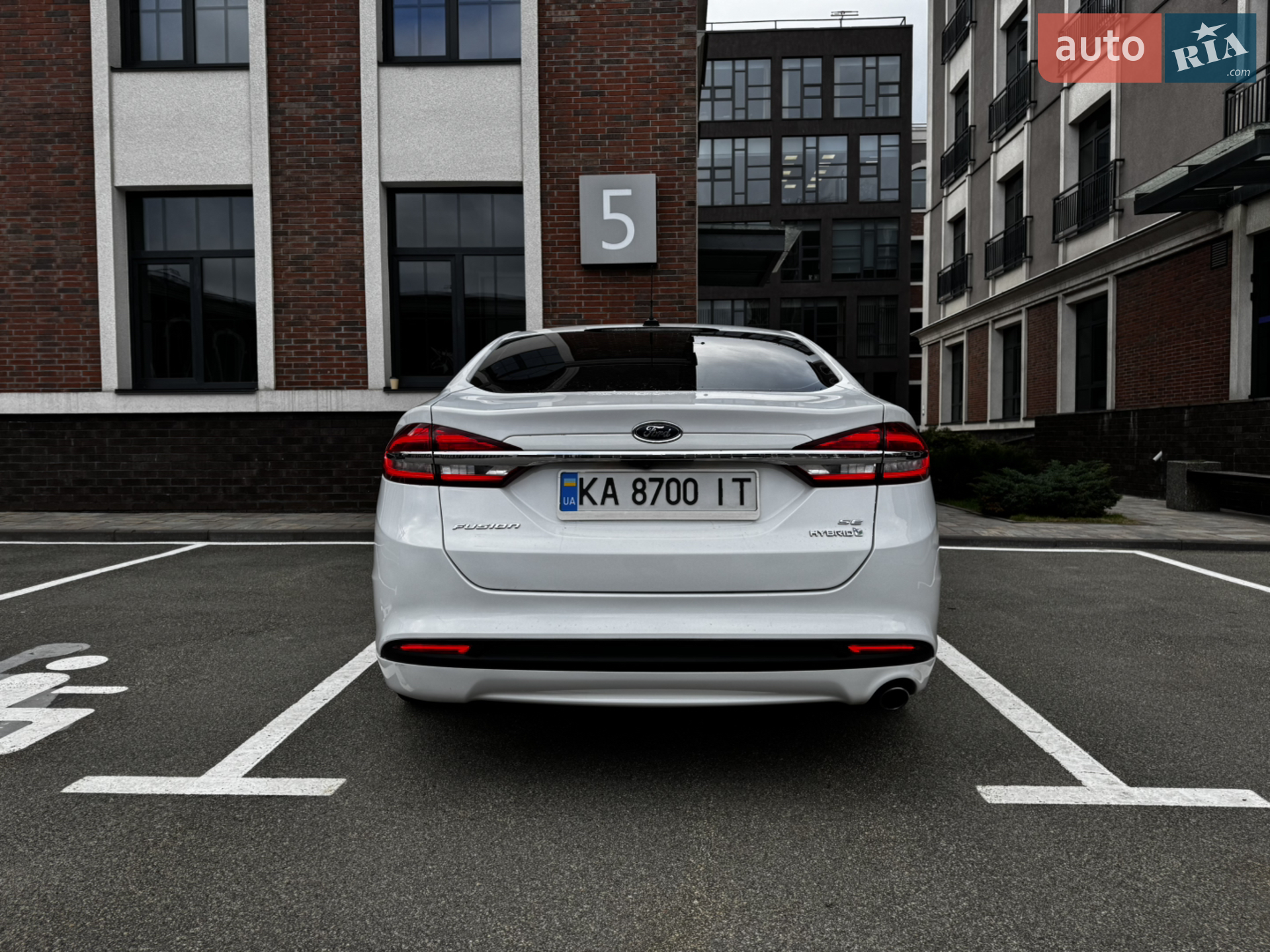 2016 Ford Fusion - мініатюра 6
