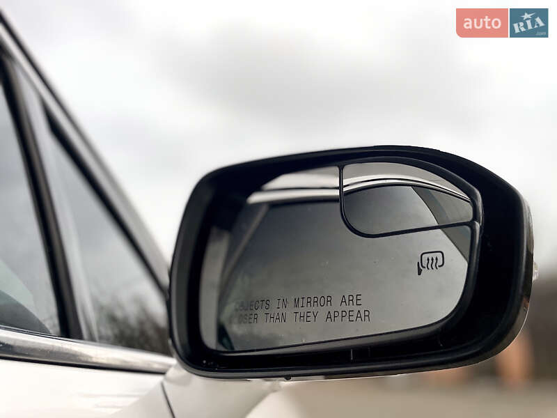Седан Ford Fusion 2013 в Киеве