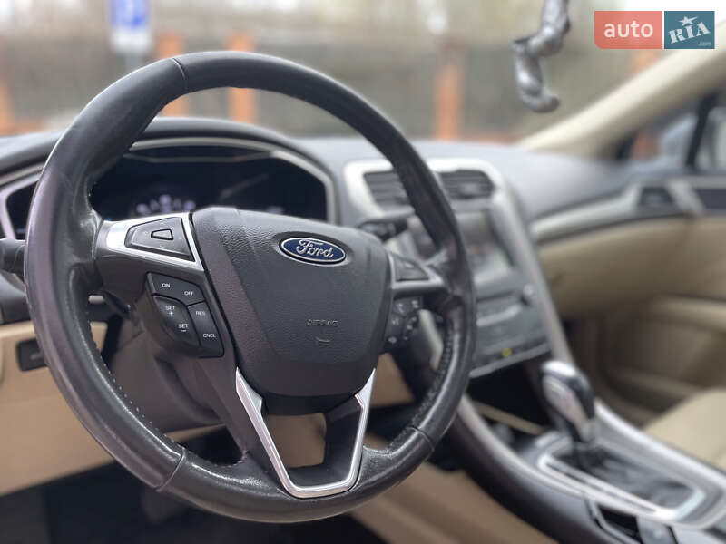 Седан Ford Fusion 2013 в Киеве