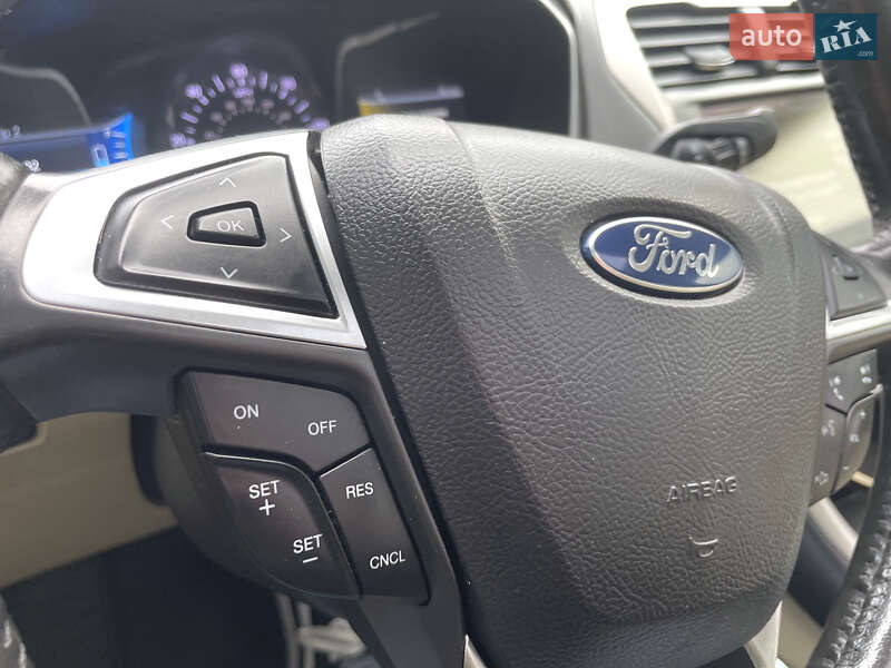 Седан Ford Fusion 2013 в Киеве