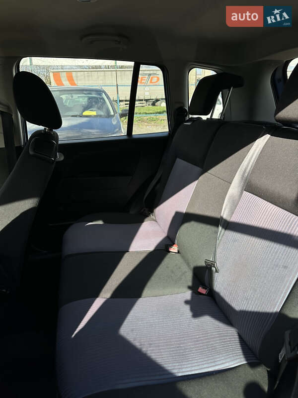 Хетчбек Ford Fusion 2009 в Луцьку