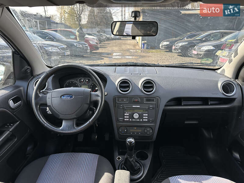 Хетчбек Ford Fusion 2009 в Луцьку