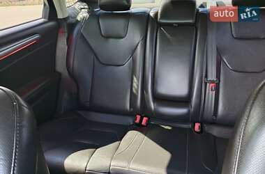 Седан Ford Fusion 2013 в 