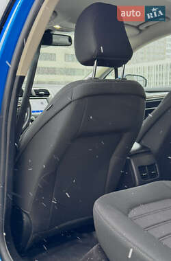Седан Ford Fusion 2020 в 