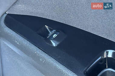 Седан Ford Fusion 2013 в 