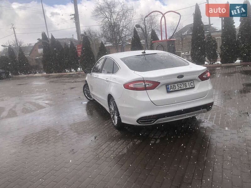 Седан Ford Fusion 2013 в Вінниці