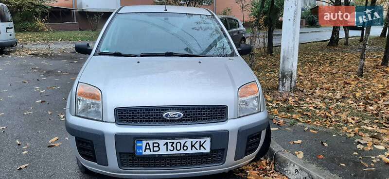 Хэтчбек Ford Fusion 2007 в Виннице