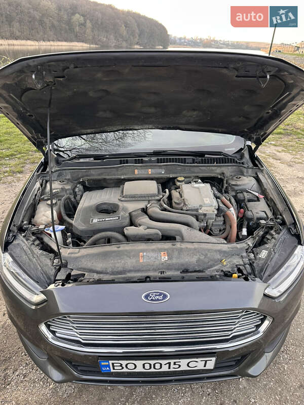 Седан Ford Fusion 2016 в Тернополе