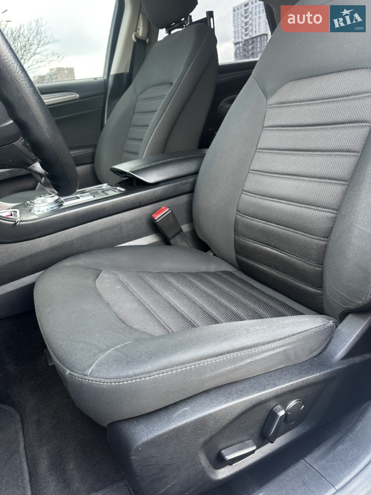 2018 Ford Fusion - мініатюра 16