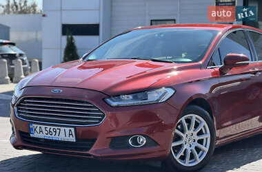 Седан Ford Fusion 2014 в 