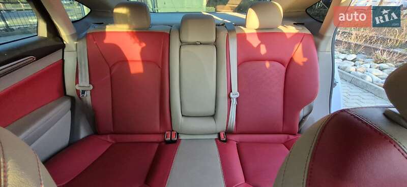 Седан Ford Fusion 2016 в Івано-Франківську