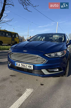 Седан Ford Fusion 2017 в 