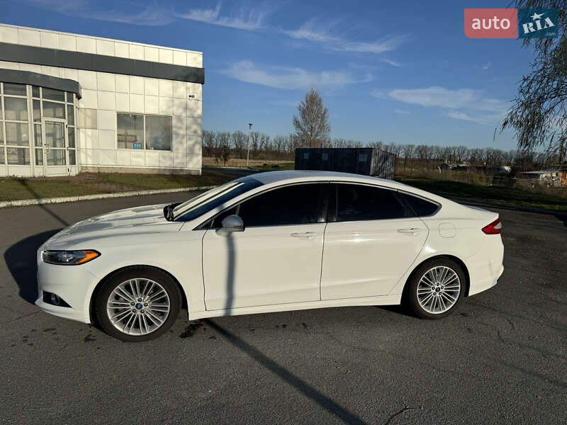 Седан Ford Fusion 2013 в Києві