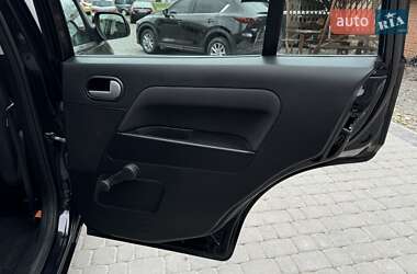 Хетчбек Ford Fusion 2010 в 