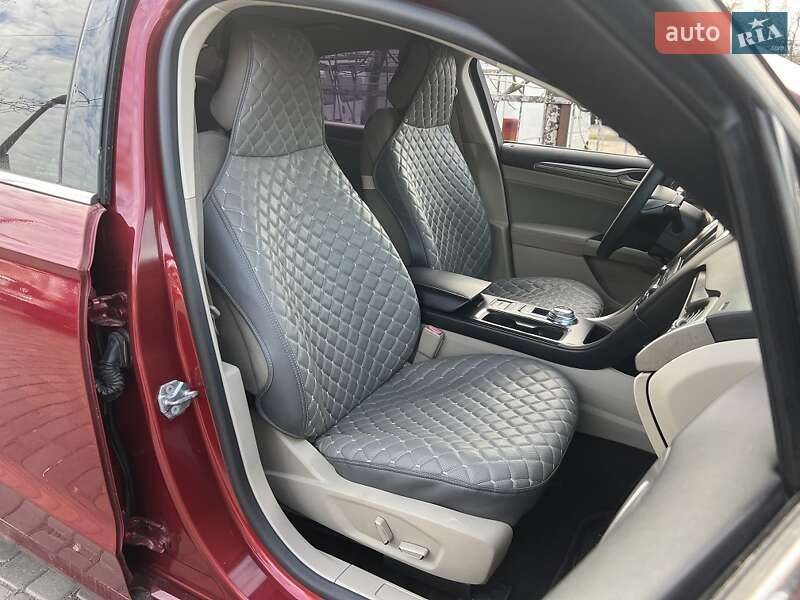 Седан Ford Fusion 2019 в Одессе