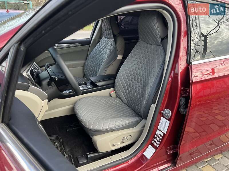 Седан Ford Fusion 2019 в Одессе
