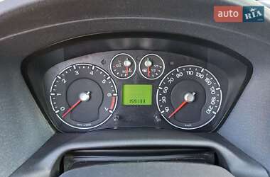 Хэтчбек Ford Fusion 2012 в 