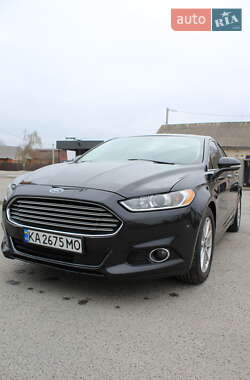 Седан Ford Fusion 2013 в 