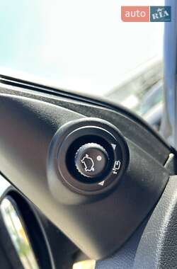 Хэтчбек Ford Fusion 2009 в 