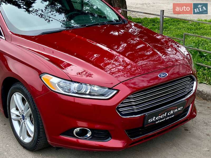 Ford Fusion 2015