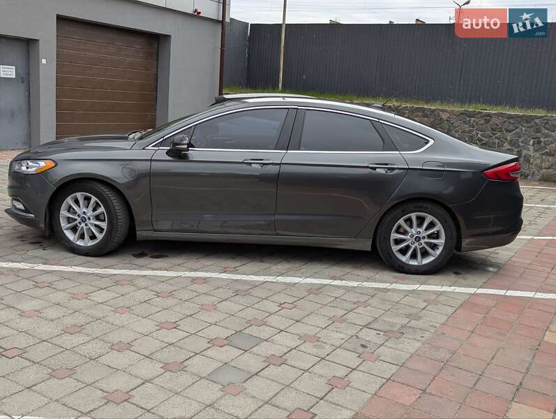 Седан Ford Fusion 2016 в Ірпені
