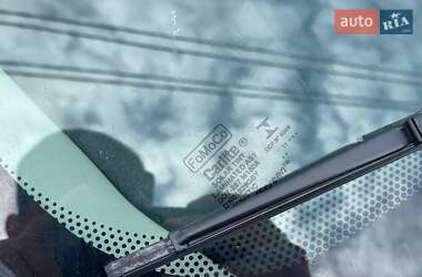 Седан Ford Fusion 2011 в 