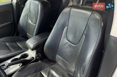 Седан Ford Fusion 2011 в 