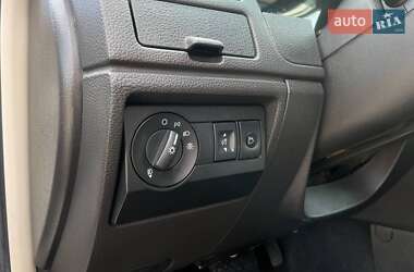 Седан Ford Fusion 2011 в 