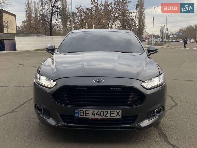 Седан Ford Fusion 2015 в Миколаєві