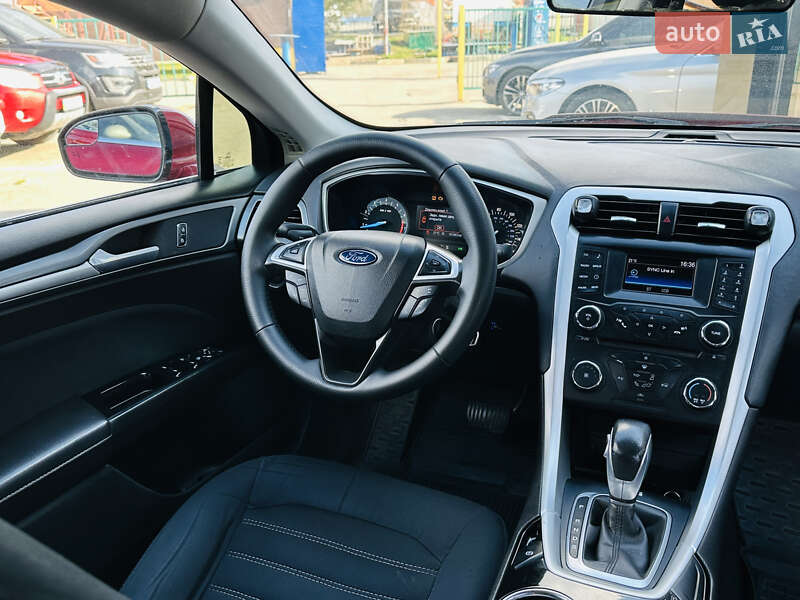 Седан Ford Fusion 2014 в Харкові