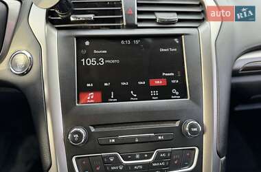 Седан Ford Fusion 2016 в 