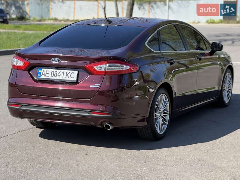 Седан Ford Fusion 2013 в Днепре