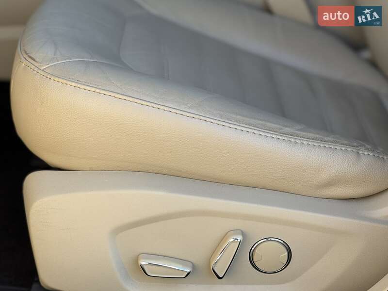 Седан Ford Fusion 2013 в Днепре