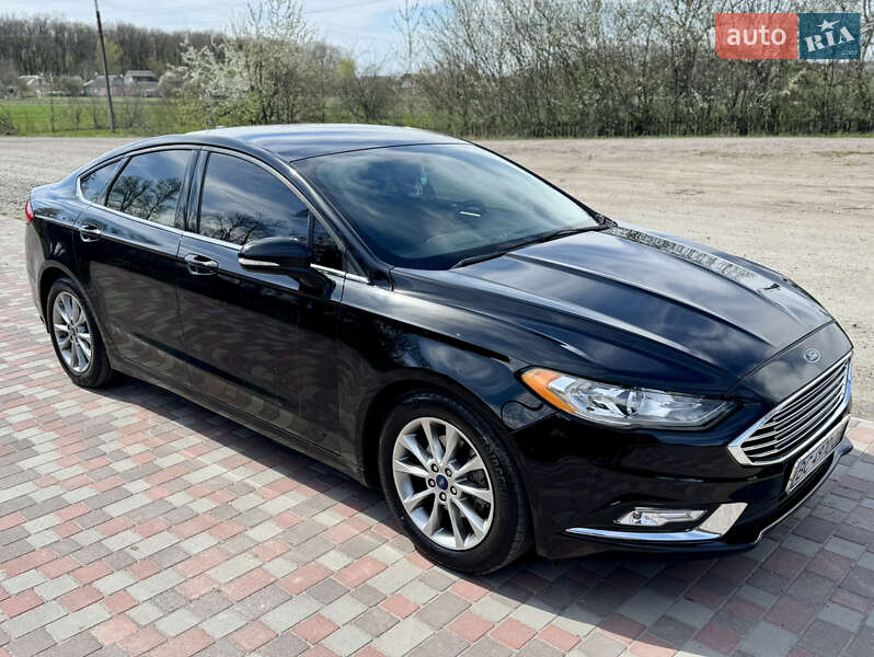 Седан Ford Fusion 2017 в Попельне