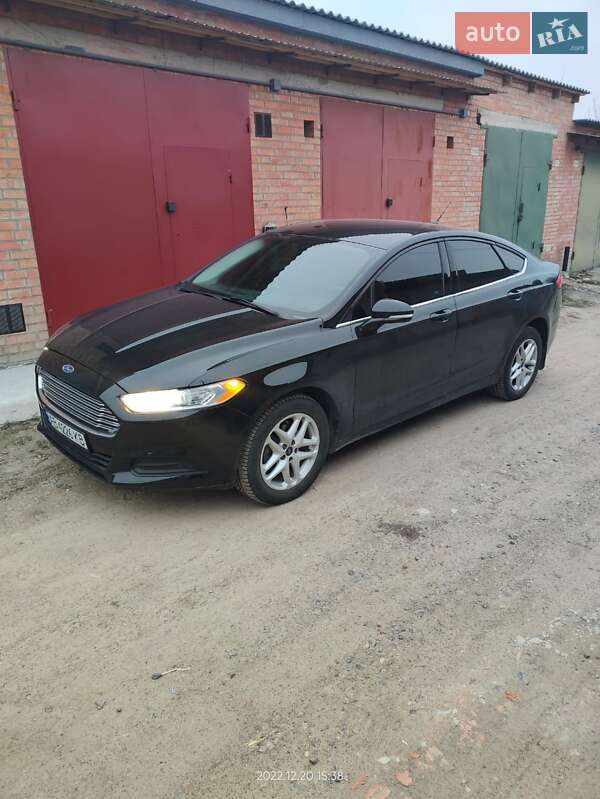 Седан Ford Fusion 2015 в Вінниці