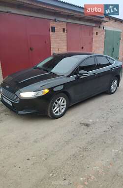 Седан Ford Fusion 2015 в 