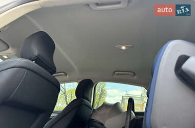Седан Ford Fusion 2017 в 