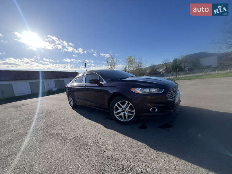 Седан Ford Fusion 2013 в Івано-Франківську