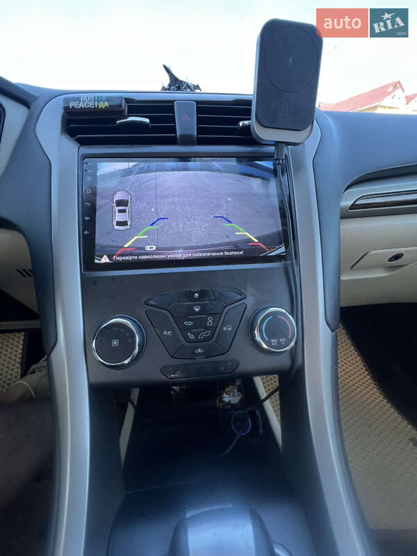 Седан Ford Fusion 2013 в Івано-Франківську