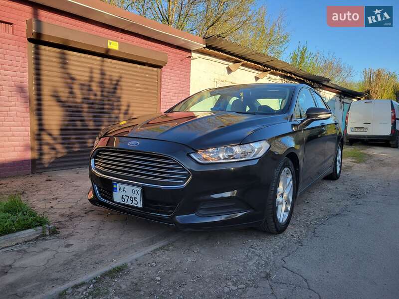 Седан Ford Fusion 2013 в Желтых Водах