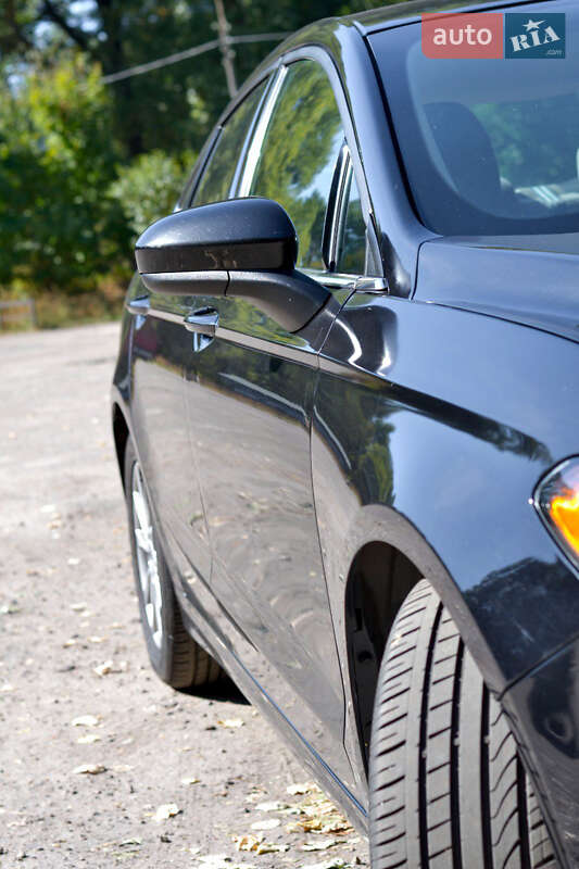 Седан Ford Fusion 2018 в Киеве