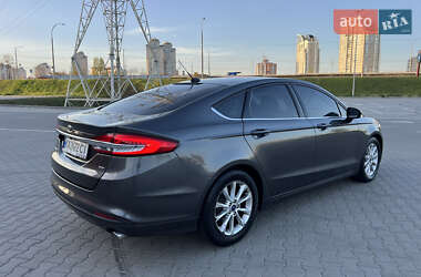 Седан Ford Fusion 2016 в 