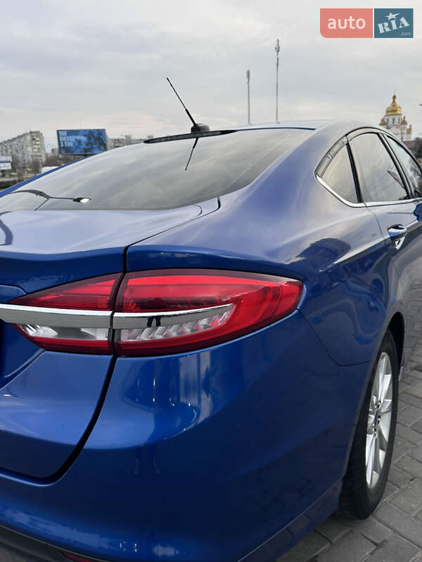 Седан Ford Fusion 2016 в Киеве фото 3 Седан Ford Fusion 2016 в Киеве