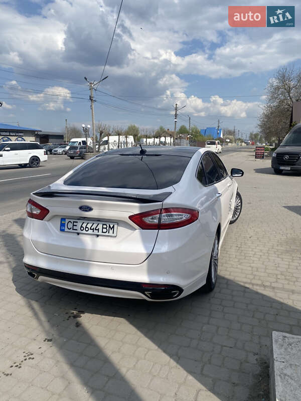 Седан Ford Fusion 2014 в Черновцах