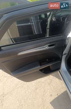 Седан Ford Fusion 2015 в 