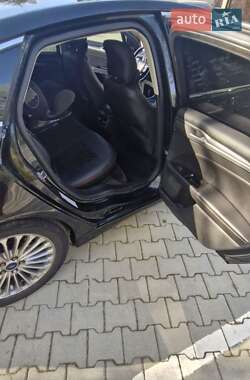 Седан Ford Fusion 2014 в 