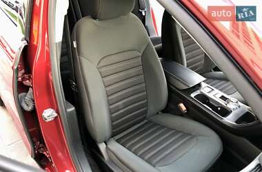 Седан Ford Fusion 2018 в 
