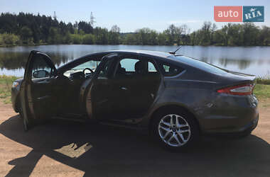 Седан Ford Fusion 2013 в Коростені