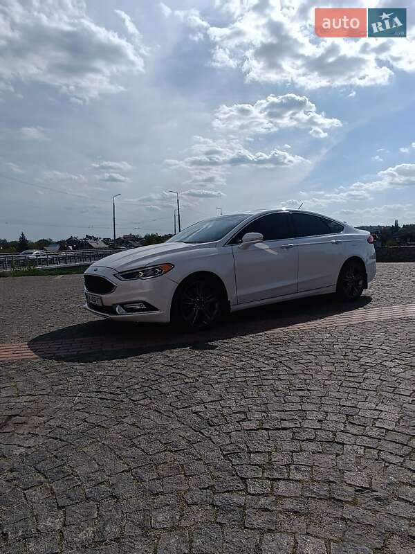 Седан Ford Fusion 2016 в Белой Церкви